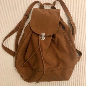 Baggu Unisex Drawstring Canvas Backpack in Nutmeg